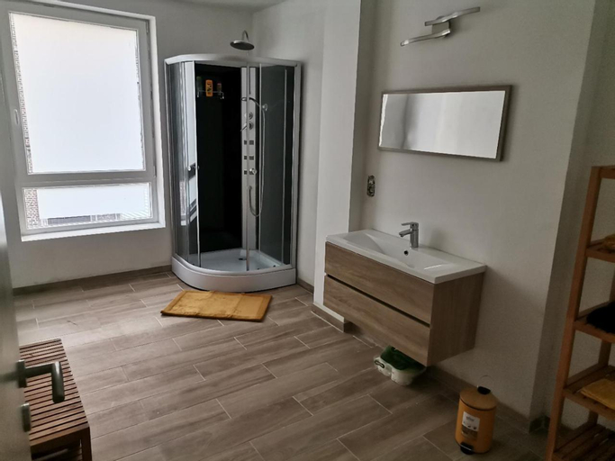 Bedroom 5, Le caillou Blanc, Hainaut