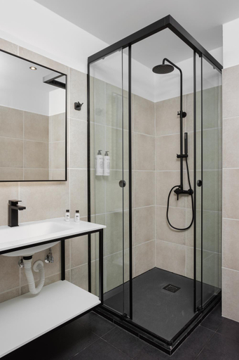 Bathroom 3, THE URBANIST ·inner city residences·, Epirus