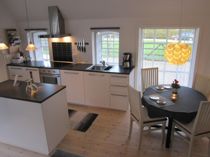 Others 2, Tasinge B&B, Svendborg