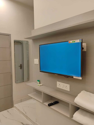 Bathroom 4, Aastha Guest House, Hardwar