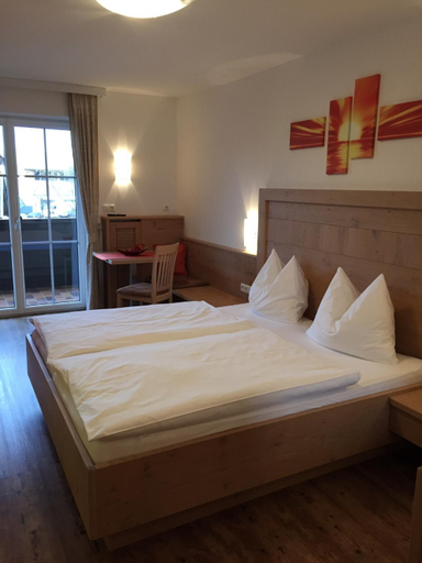 Others 4, Hotel Garni Ingeborg, Kitzbühel