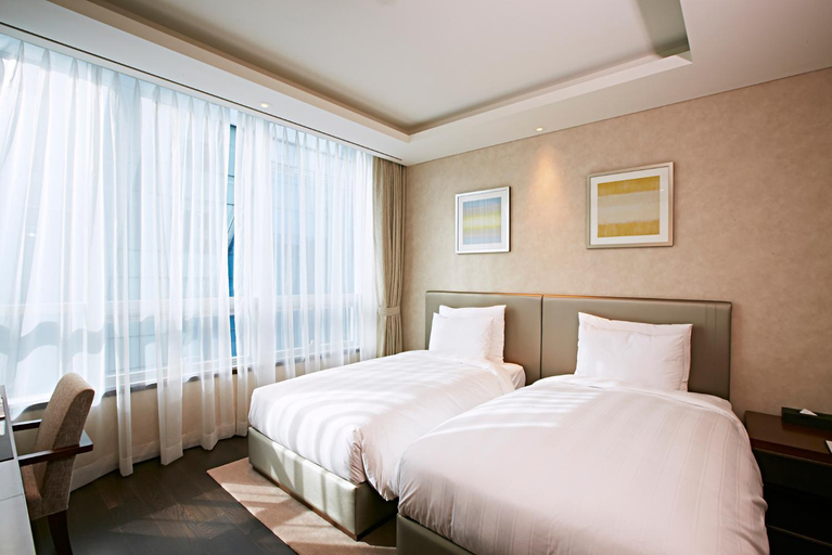 Bedroom 22