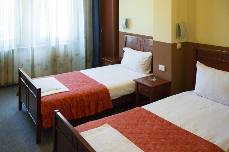Others 5, Hotel Atlas, Novi Pazar
