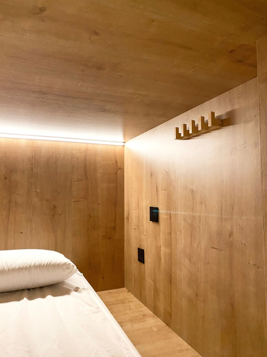 Bedroom 4, The POD Suite Hostel Blasco, Valencia