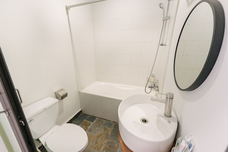 Bathroom 5, Ha Noi Memory Apartel, Tây Hồ