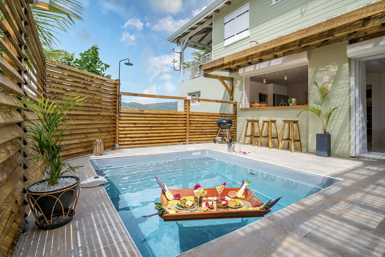 Others 3, Villa Linay, Le Diamant
