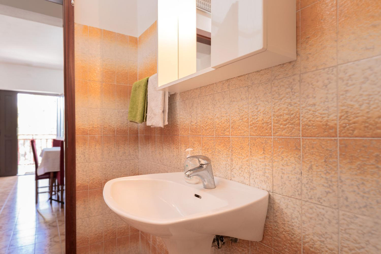 Others 2, Holiday Home Sansevic, Stari Grad