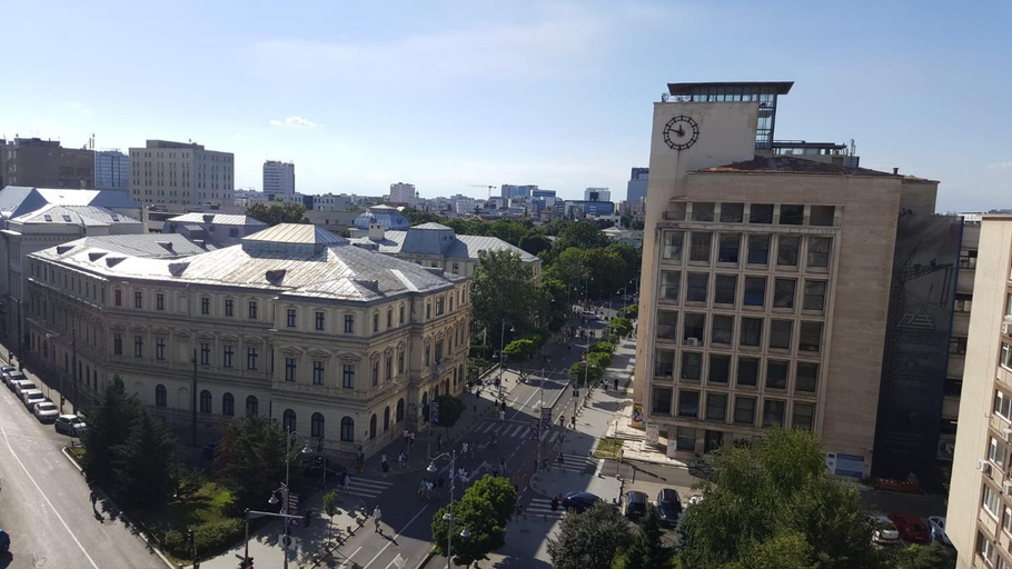 Others 5, Calea Victoriei Studio, Municipiul Bucuresti