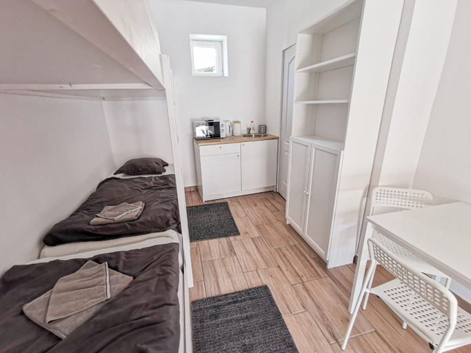 Others 3, Greenfield Apartman, Szentendre