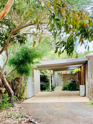 Marengo Beach Studios- Pet Friendly, Colac-Otway - South