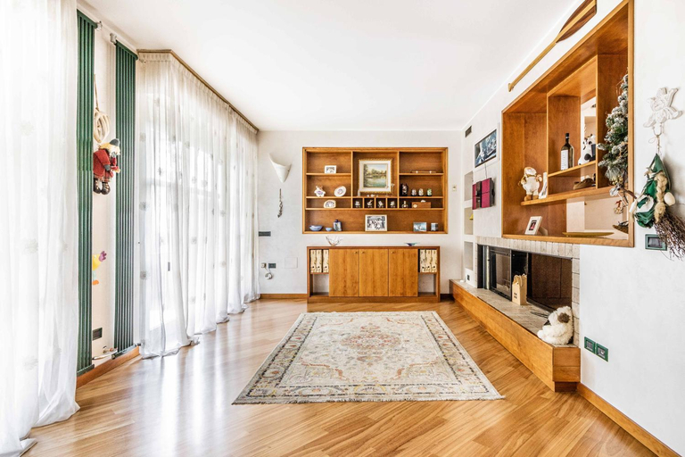 Others 4, Residenza il Ciliegio, Varese