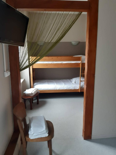 Bedroom 3, Residence-Chambres d'hotes du Gerardmer Chez Raoul- Soultzeren, Haut-Rhin