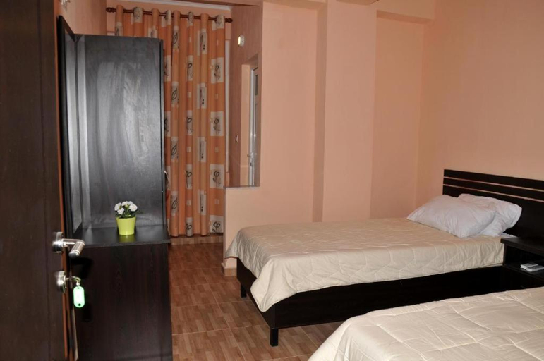 Bedroom 2, Garden Hotel, Gjirokastrës