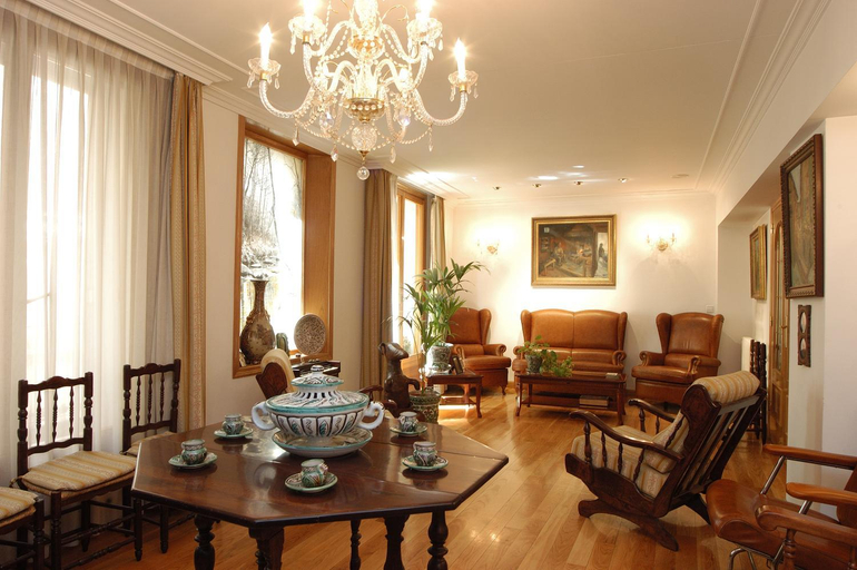 Others 2, Hostal Aragon, Teruel