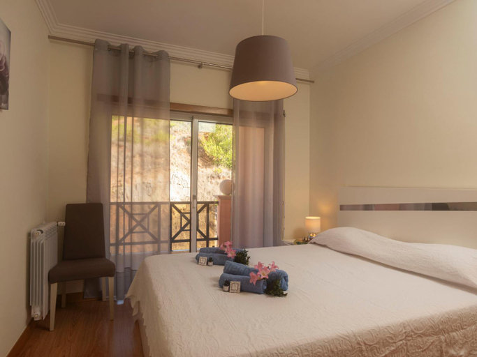 Bedroom 2, Holiday Home O segredo de Sesimbra by Interhome, Sesimbra