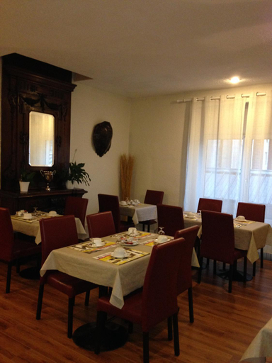 Others 5, Annapolis, Savoie