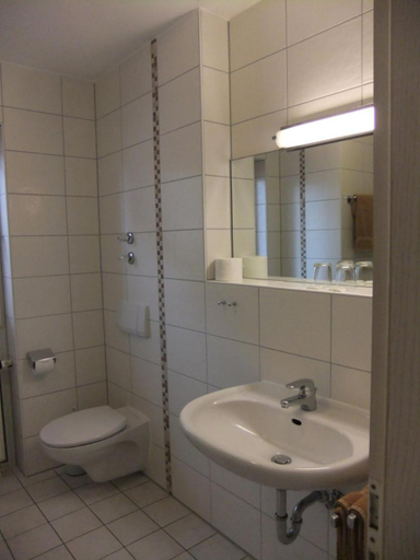 Bathroom, Hotel Garni Classico, Aschaffenburg