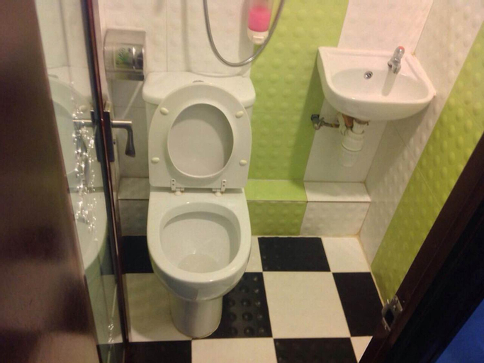 Bathroom 3