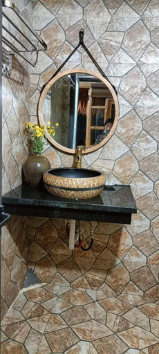 Bathroom, Cho Family, Bắc Hà