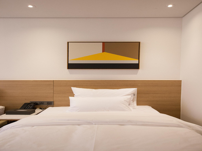 Bedroom 3, Hotel Londoner Changwon Jinhae Yongwon, Jinhae