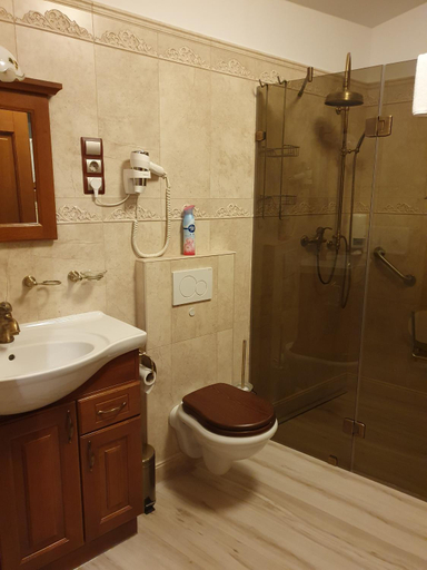 Bathroom 3, Kulacs Csarda Panzio, Eger
