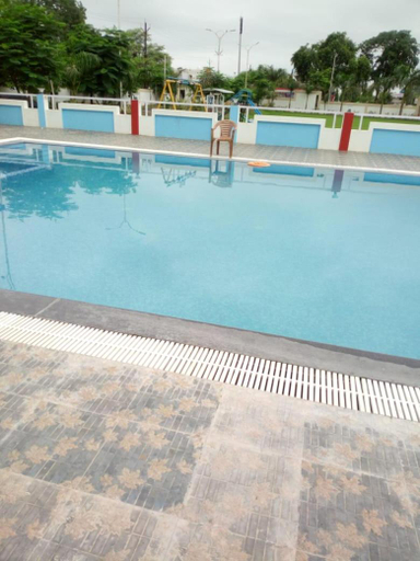 Sport & Beauty, MNR Resort, Hoshangabad