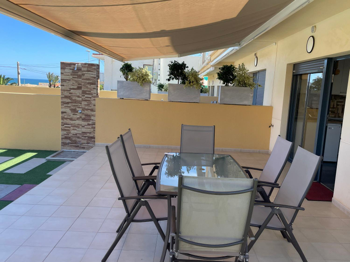 Others 5, Duplex con piscina individual y vistas al mar en Torrevieja, Alicante