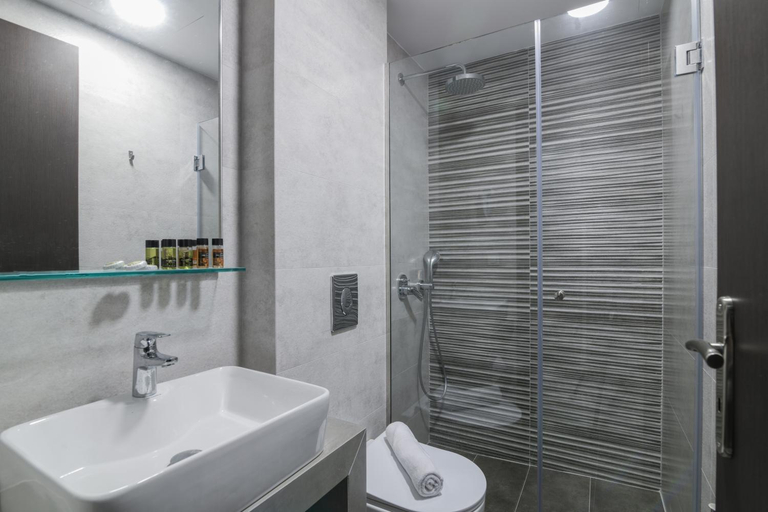 Bathroom 2, Centro Studios & Apartments, Ionian Islands