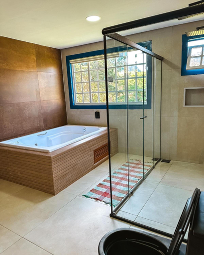 Bathroom 3, Hotel Pontal de Tiradentes, Tiradentes
