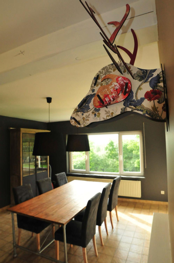 Dining Room 16