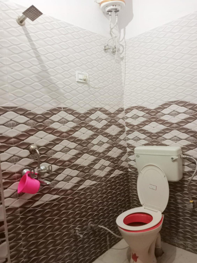 Bathroom 4, Hotel Prachi, Ajmer