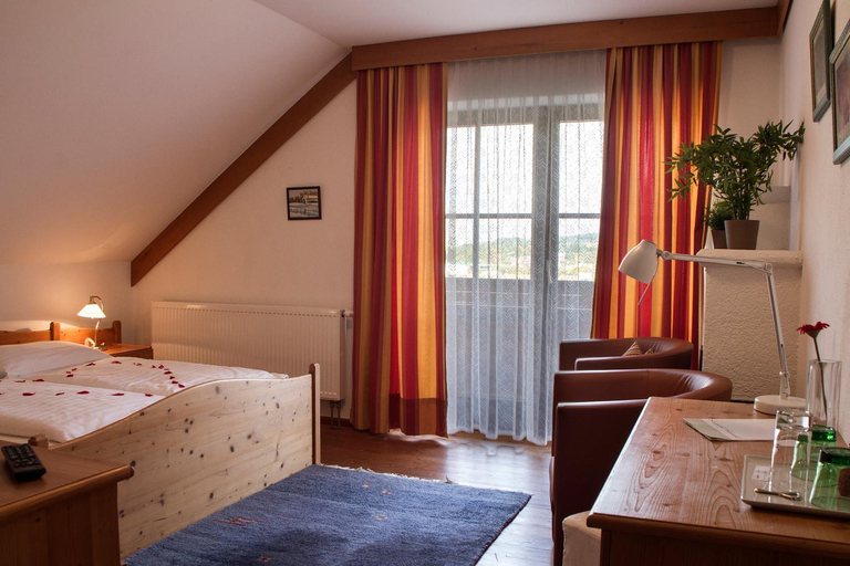 Bedroom 2, Landgasthof Kammerhof, Sankt Pölten Land