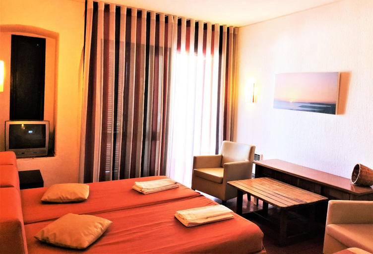 Bedroom 2, Albufeira Jardim by Umbral, Albufeira