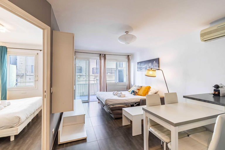 5, Nice apartment with balcony - Center Cannes 1BR/4p, Alpes-Maritimes