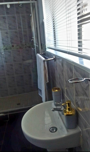 Others 5, AZALEA LODGE, City of Johannesburg