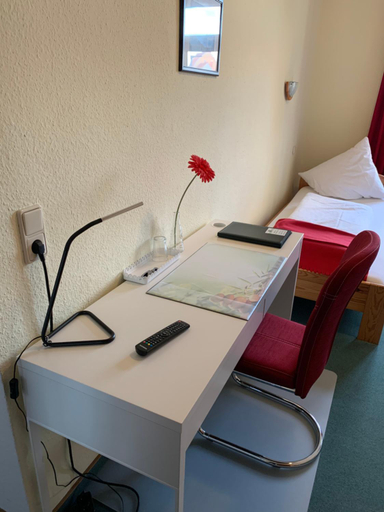 Bedroom 3, Parkhotel Schnorr, Mansfeld-Südharz