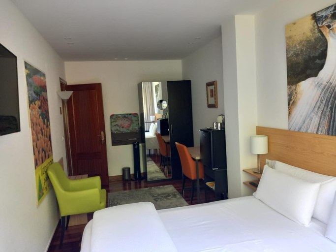 Bedroom 3, Suite Bilbao Arena con plaza de garaje, Vizcaya