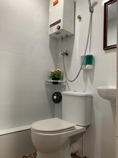 Bathroom 4, Sydney Hostel, Kowloon