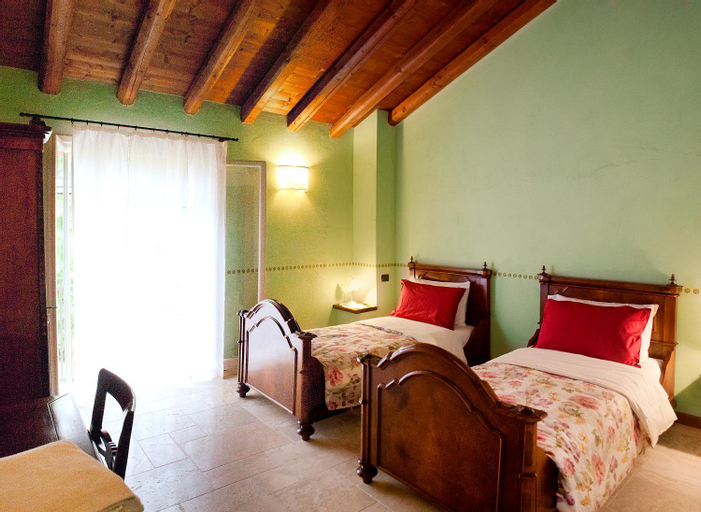 Bedroom 10