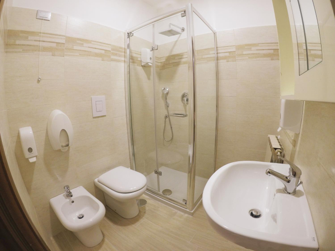 Bathroom 3, Hotel Ristorante La Ripa, Frosinone