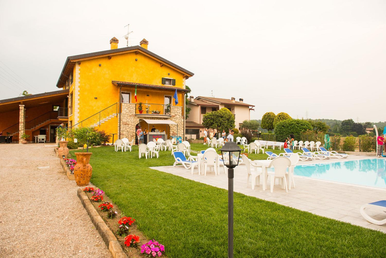 Exterior & Views, Le Murette Apartments, Verona