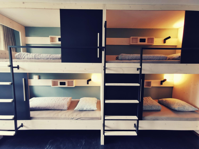 Bedroom 19