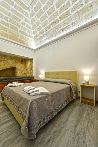 Others 5, “A Casa” luxury, Brindisi