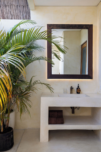Bathroom 4, Lulu's Wellness Villas, Badung