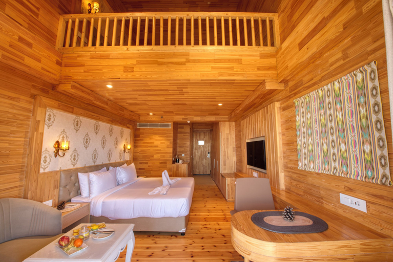 Bedroom 2, Royalpine Rosastays Kasauli, Solan