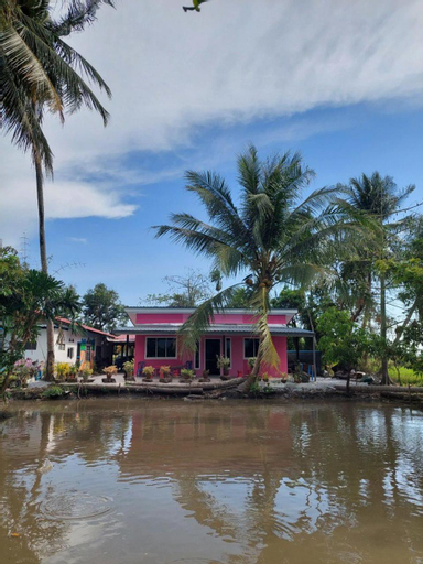Pink Homestay D'Perlis, Perlis