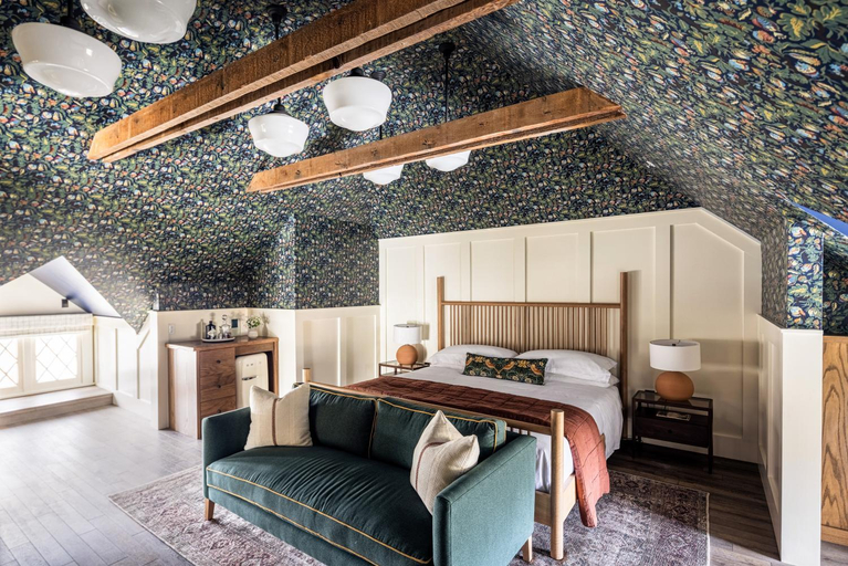 Bedroom 1, The Richland, Orange