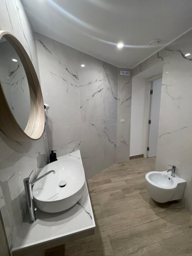 Bathroom 5, Namuri Luxury Rooms, Messina