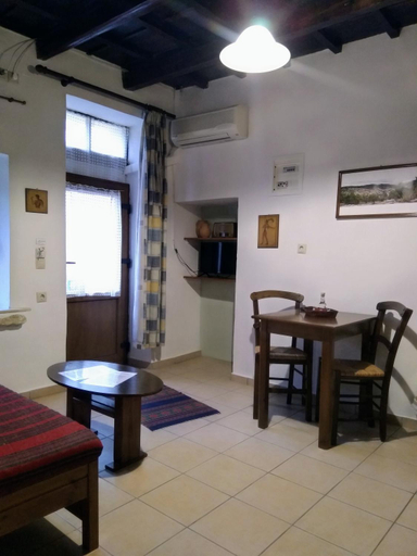 Facilities 4, Villa Orestis, Crete