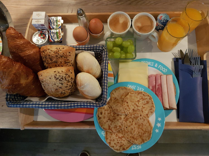 Food & Drinks, B&B Beach Inn, The Hague